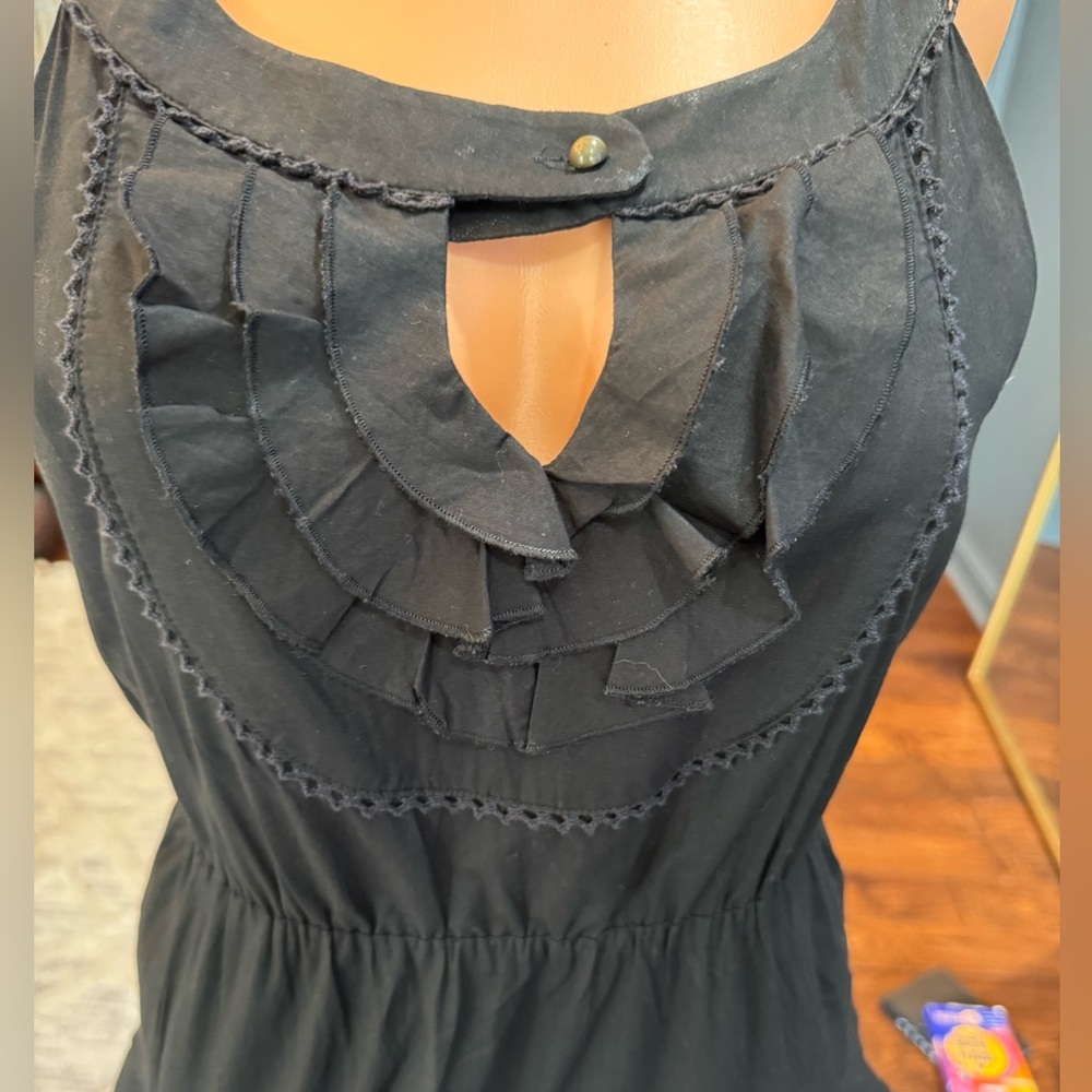 Madison Black Ruffle Bib Tiered Dress Keyhole Sleeveless Size 10 - Picture 4 of 8